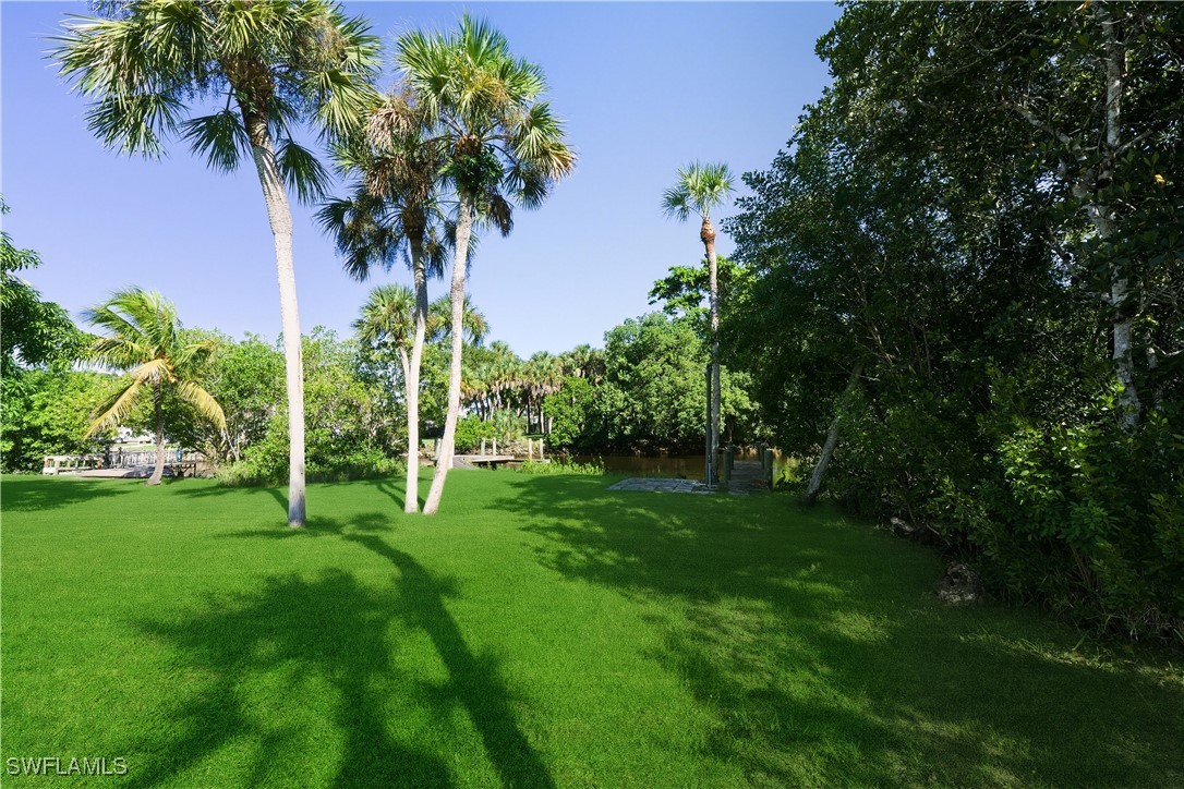 2 Bed Waterfront Home for Sale in Riverwood, FL, $312,000 — photo 6
