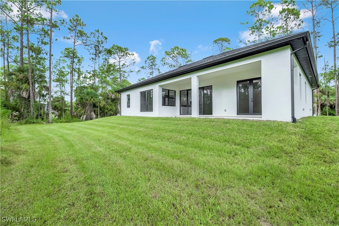 3 Bed SingleFamilyResidence for Sale in Naples, FL, $649,900 — photo 6