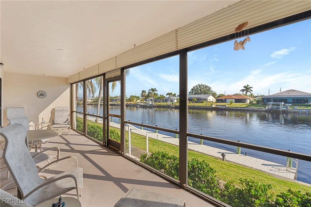2 Bed Waterfront Home for Sale in Cape Coral, photo 6