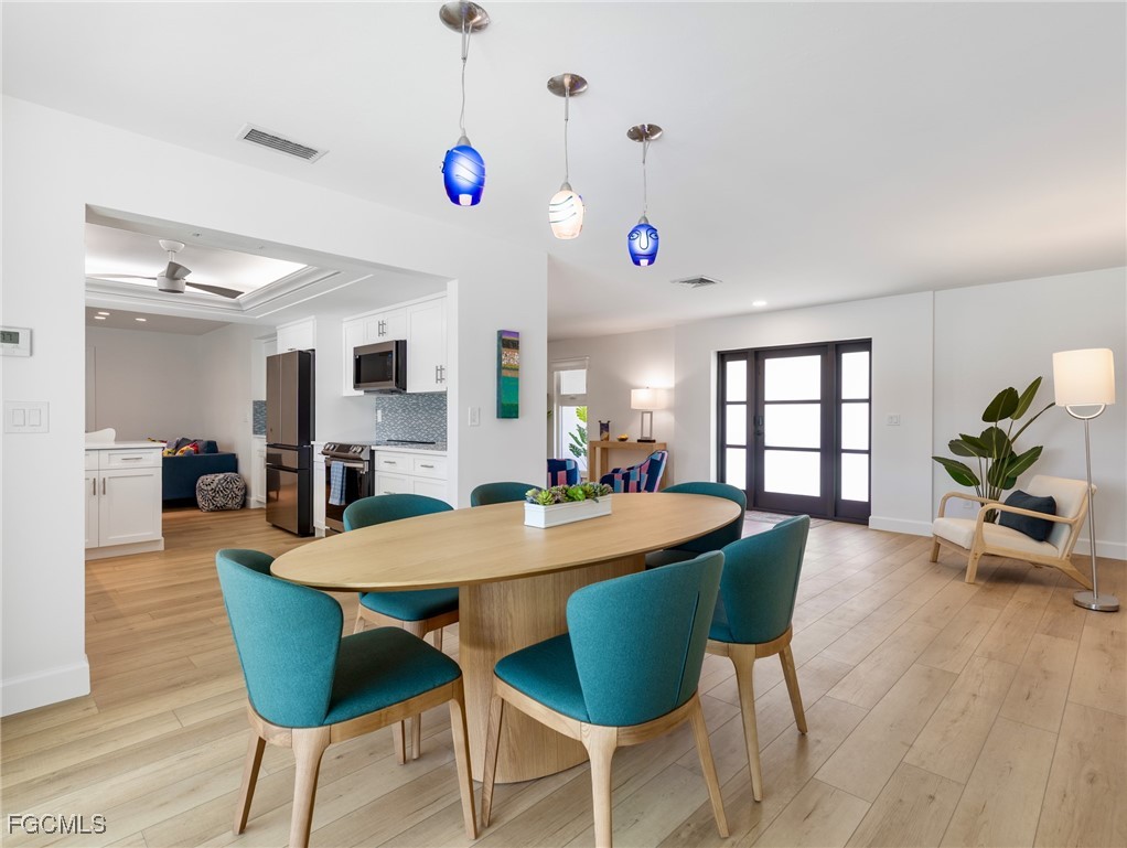 3 Bed Pool Home for Sale in Palm Acres, photo 6