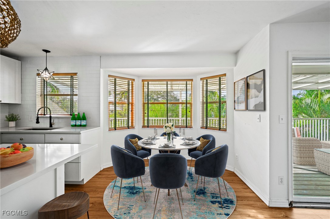 5 Bed Waterfront Home for Sale in Avion Park, photo 6