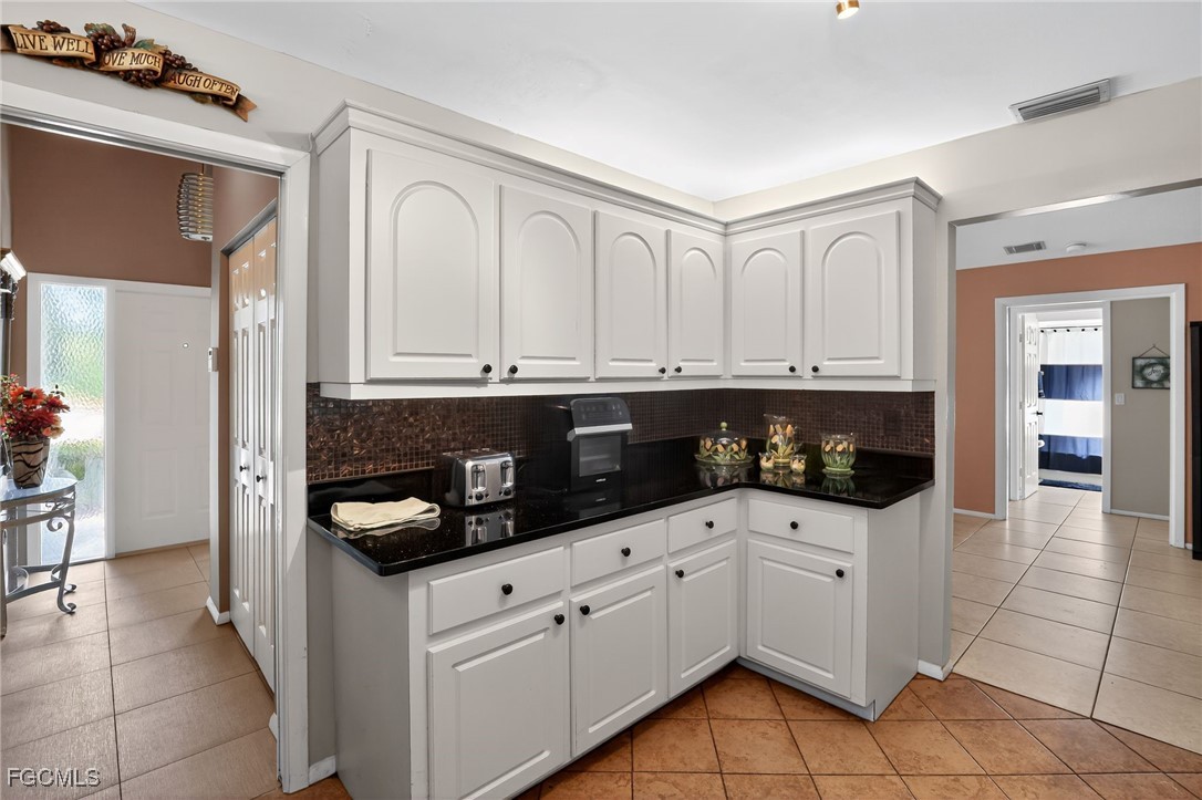 3 Bed SingleFamilyResidence for Sale in Lehigh Acres, FL — photo 6