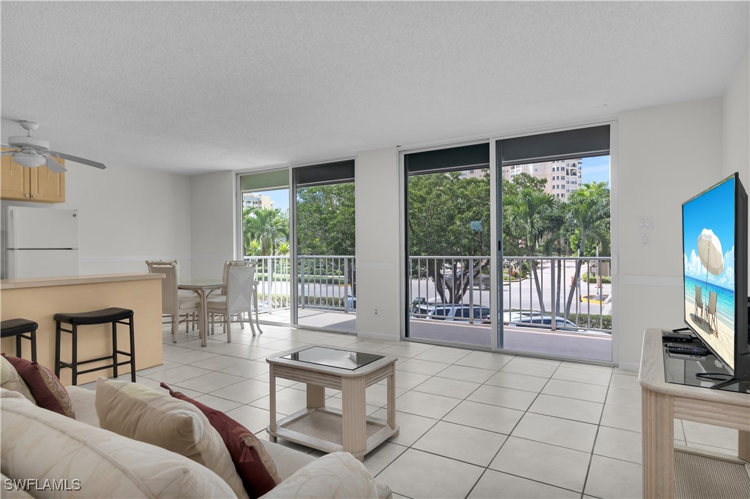 1 Bed Condominium for Sale in Marco Island, FL — photo 6