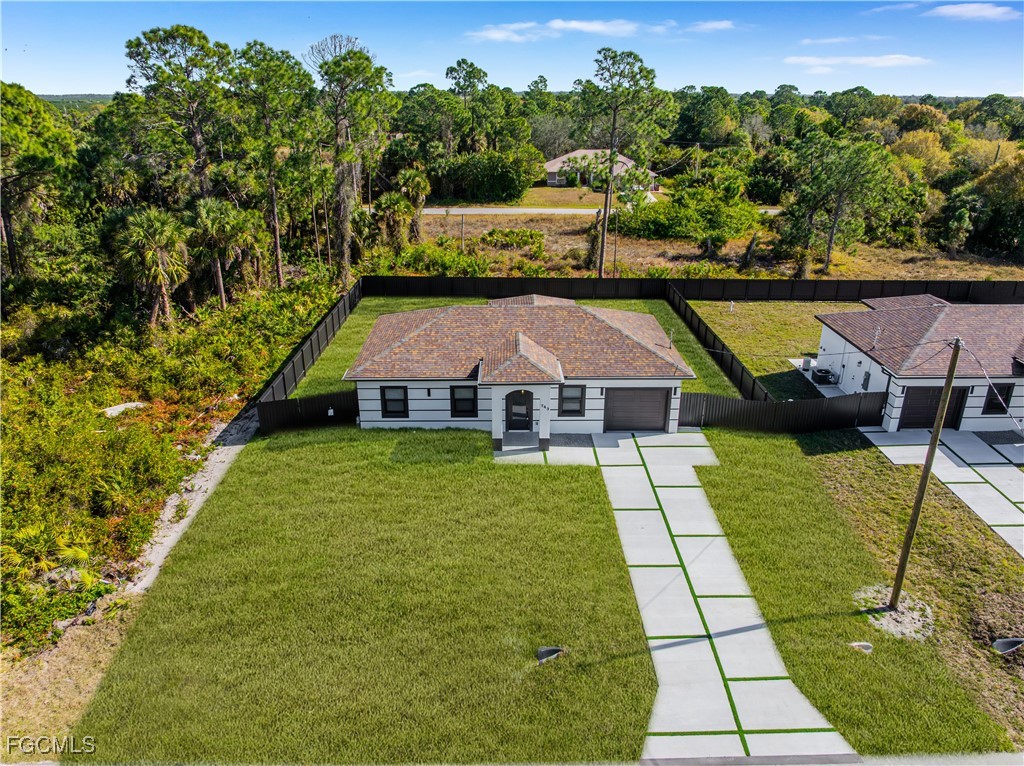 3 Bed SingleFamilyResidence for Sale in Lehigh Acres, FL — photo 6