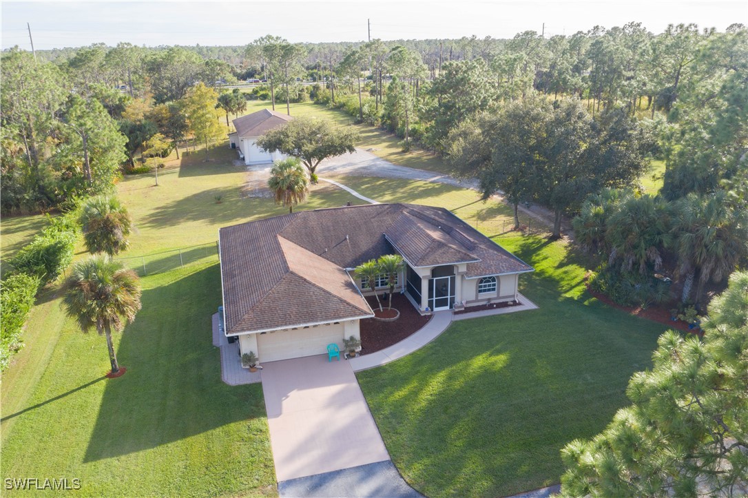 3 Bed Waterfront Home for Sale in Naples, FL, $770,000 — photo 6