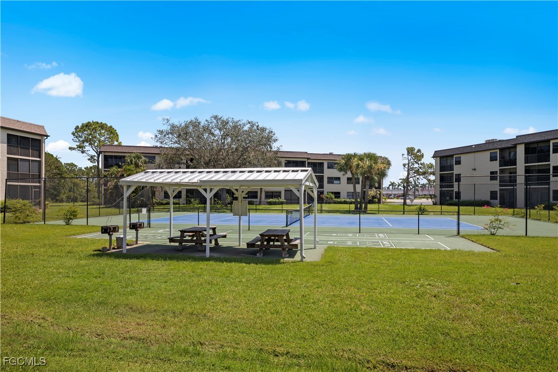 2 Bed Condominium for Sale in Sandhill Pines, photo 6