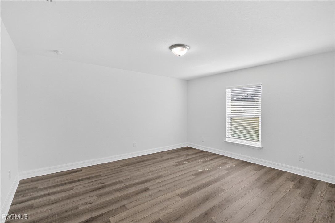 3 Bed SingleFamilyResidence for Sale in Cape Coral, photo 6