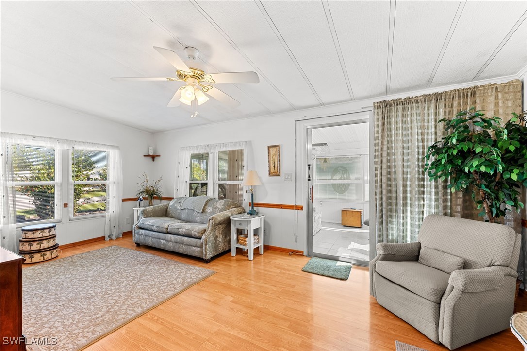 2 Bed ManufacturedHome for Sale in Naples, FL, $159,000 — photo 6