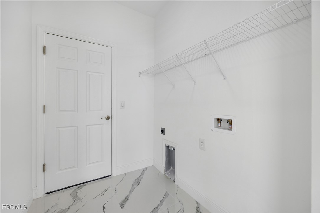 4 Bed SingleFamilyResidence for Sale in Cape Coral, FL — photo 6