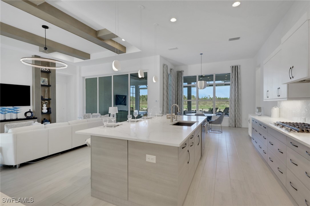 5 Bed Pool Home for Sale in Wildblue, photo 6