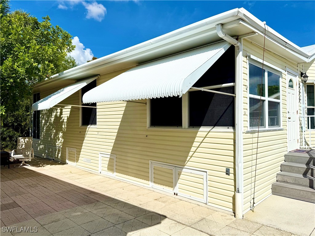 2 Bed ManufacturedHome for Sale in Naples, FL, $145,000 — photo 6