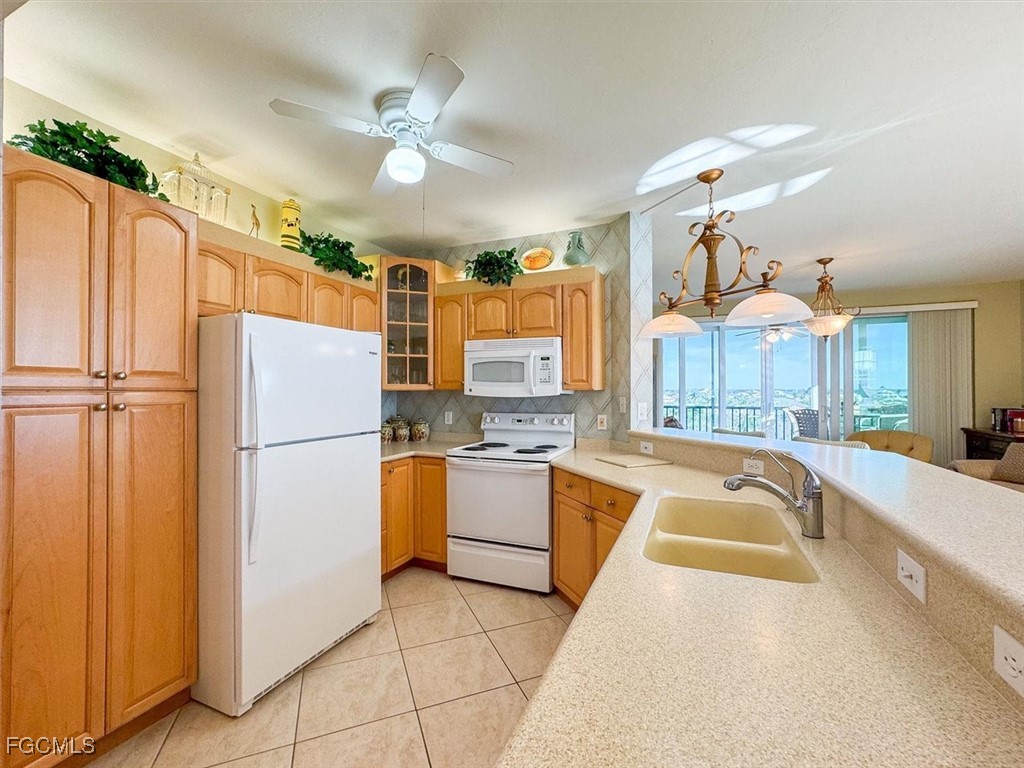 2 Bed Waterfront Home for Sale in Captains Bay South, FL — photo 6