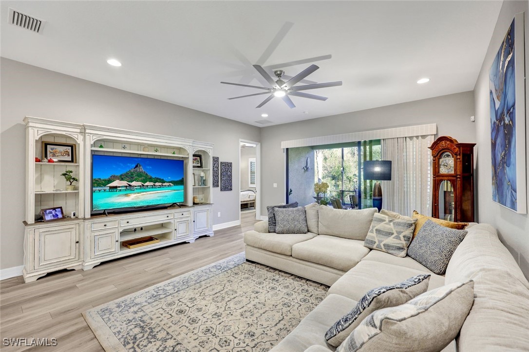 3 Bed Attached for Sale in Marina Bay, FL, $429,000 — photo 6