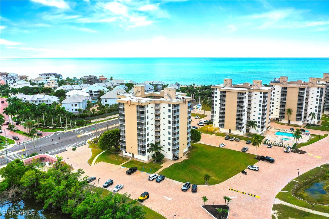 1 Bed Waterfront Home for Sale in Beach And Tennis Club, photo 6