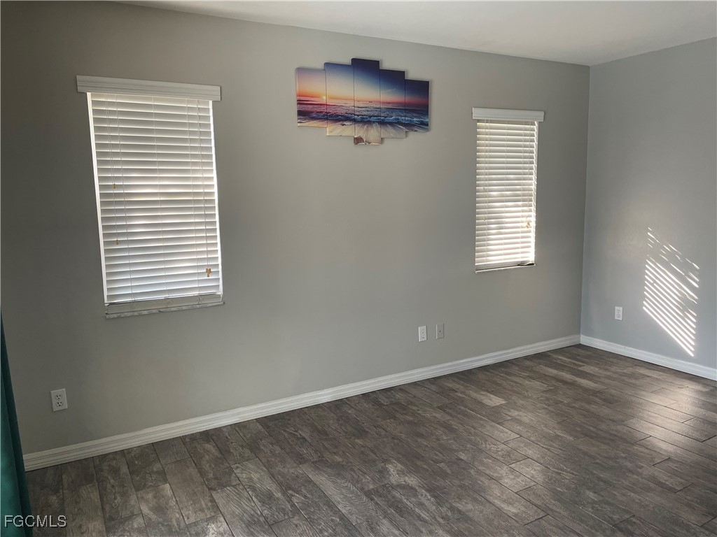 3 Bed Pool Home for Sale in Cape Coral, photo 6