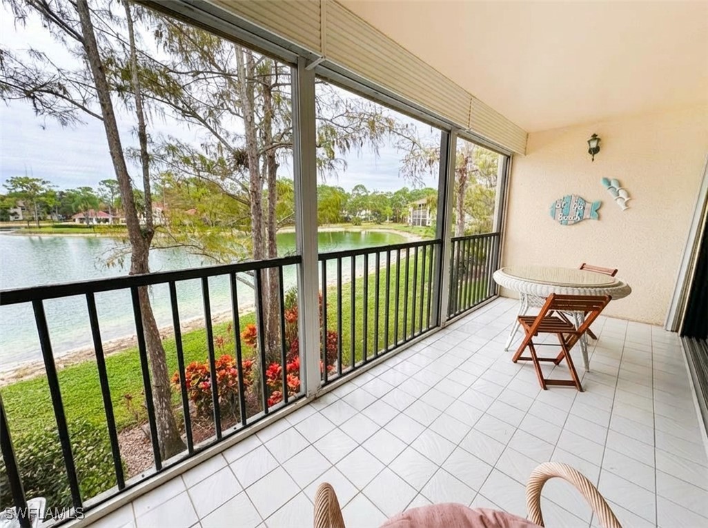 2 Bed Waterfront Home for Sale in Naples, photo 6