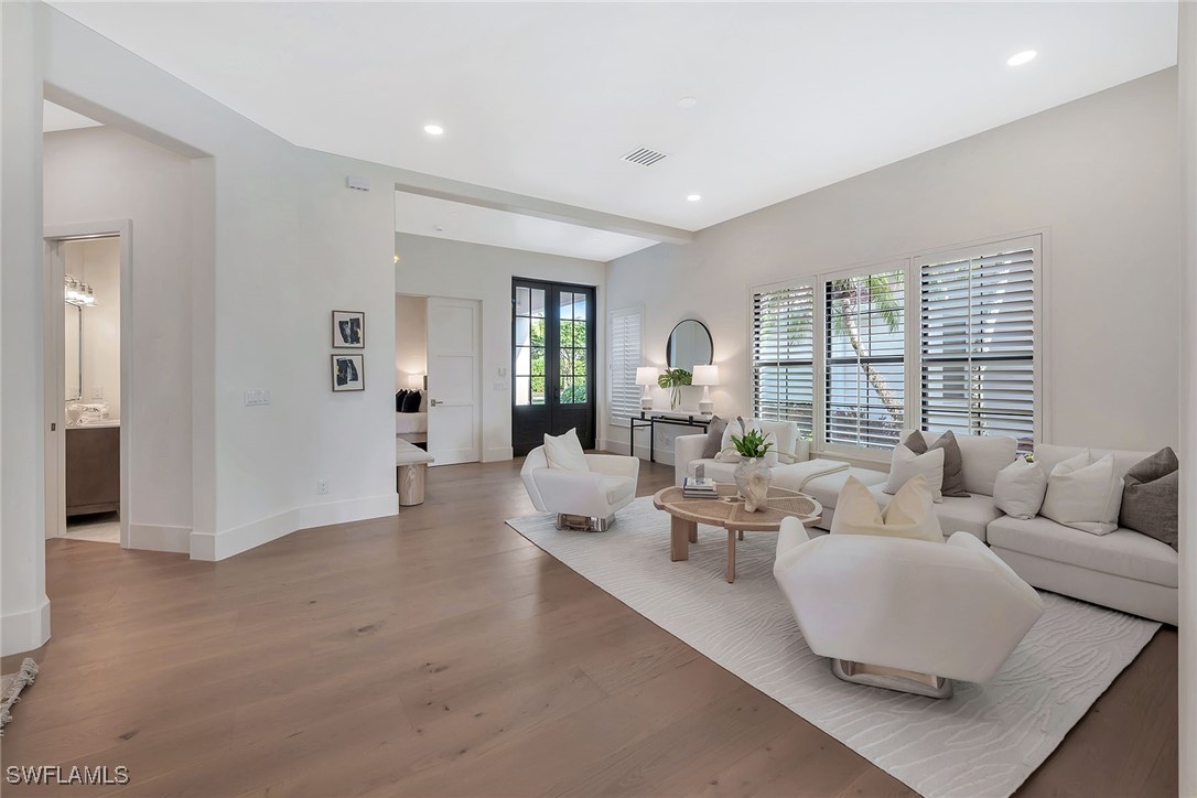 3 Bed Pool Home for Sale in Tierra Lago, photo 6