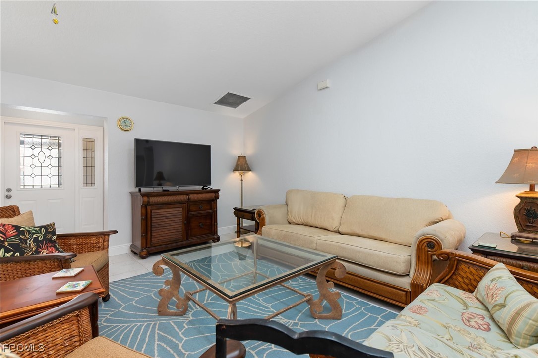 3 Bed Waterfront Home for Sale in Punta Gorda, photo 6