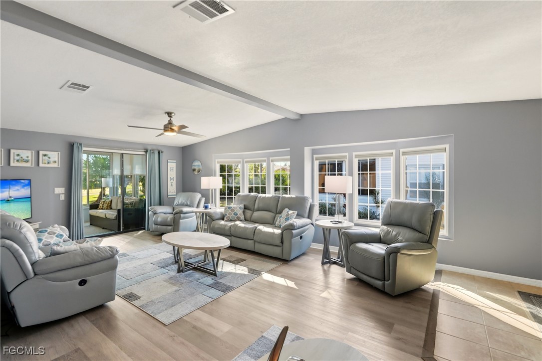 2 Bed ManufacturedHome for Sale in North Fort Myers, FL — photo 6