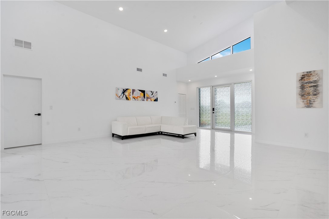 4 Bed Pool Home for Sale in Cape Coral, photo 6