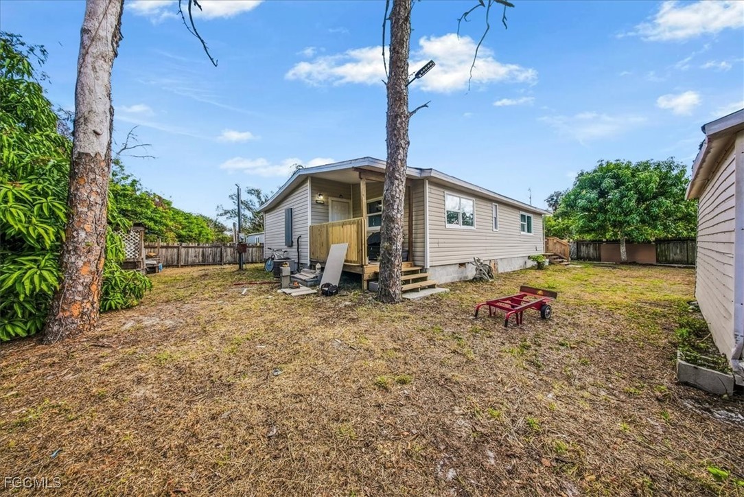 3 Bed ManufacturedHome for Sale in Suncoast Estate, FL — photo 6