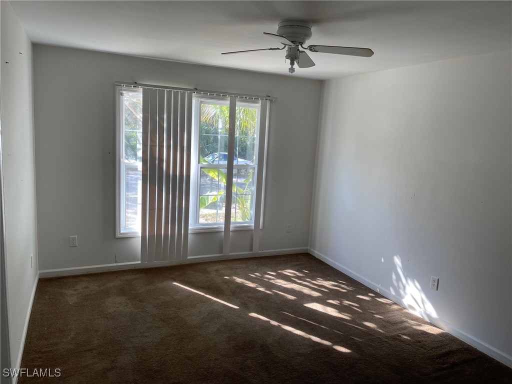 3 Bed SingleFamilyResidence for Sale in Leawood Lakes, FL — photo 6