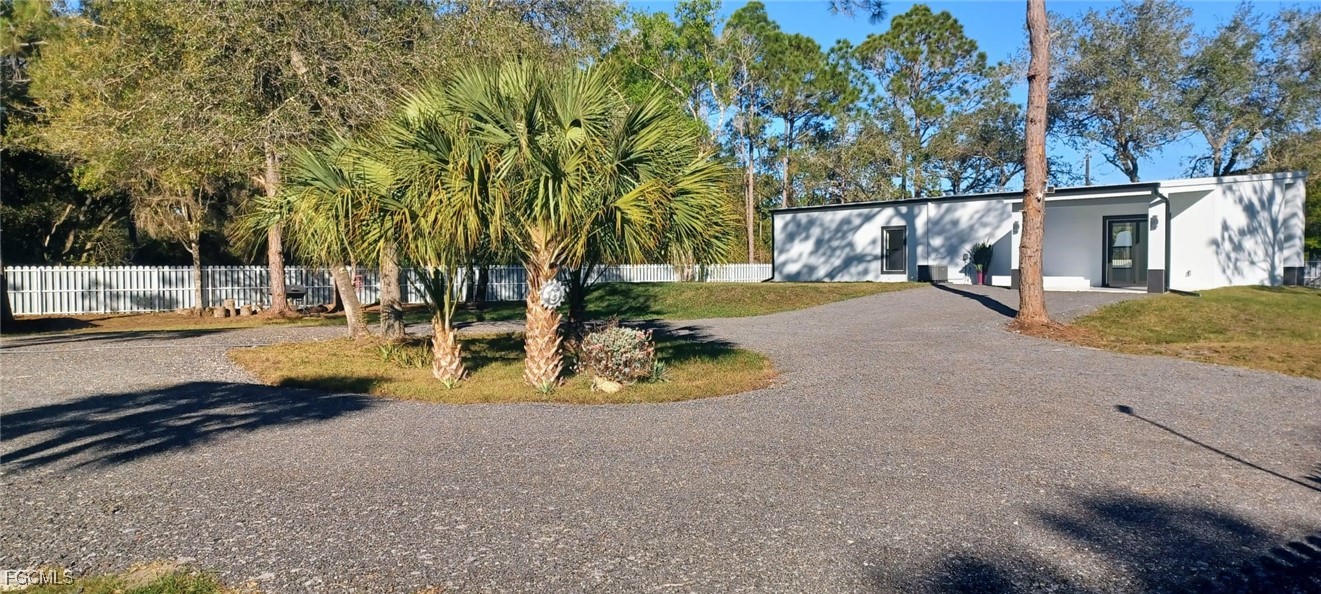 2 Bed SingleFamilyResidence for Sale in Clewiston, photo 6