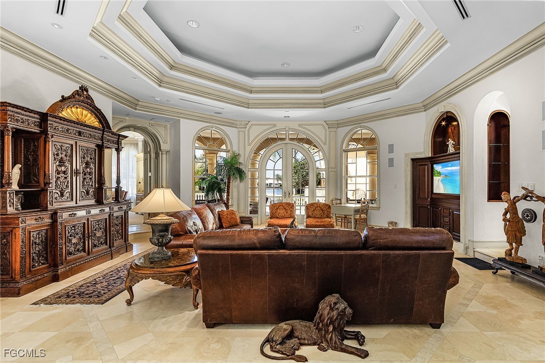 5 Bed Pool Home for Sale in St Andrews, photo 6