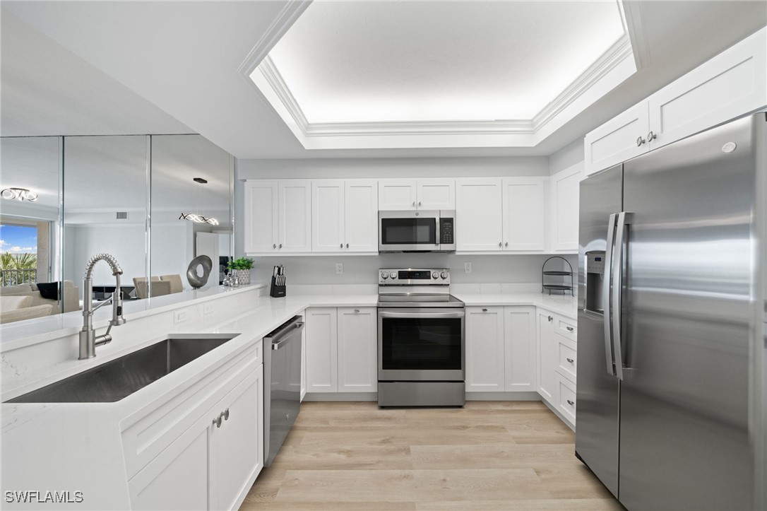 3 Bed Waterfront Home for Sale in Naples, FL, $1,749,000 — photo 6