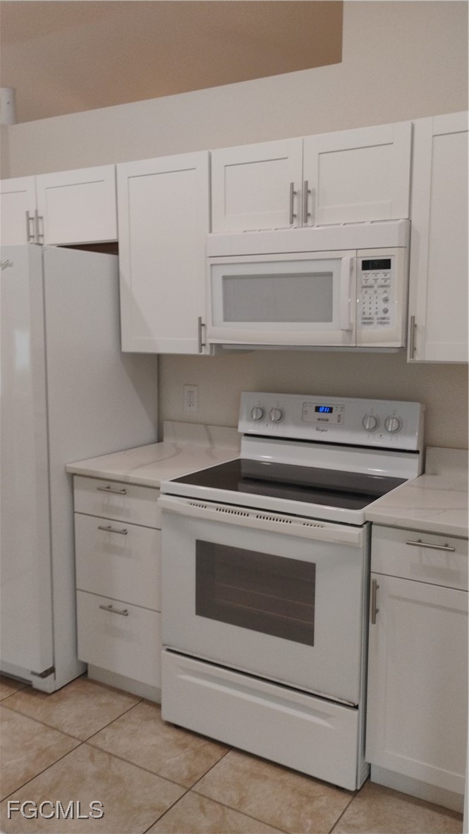 2 Bed SingleFamilyResidence for Sale in Port Charlotte, photo 6