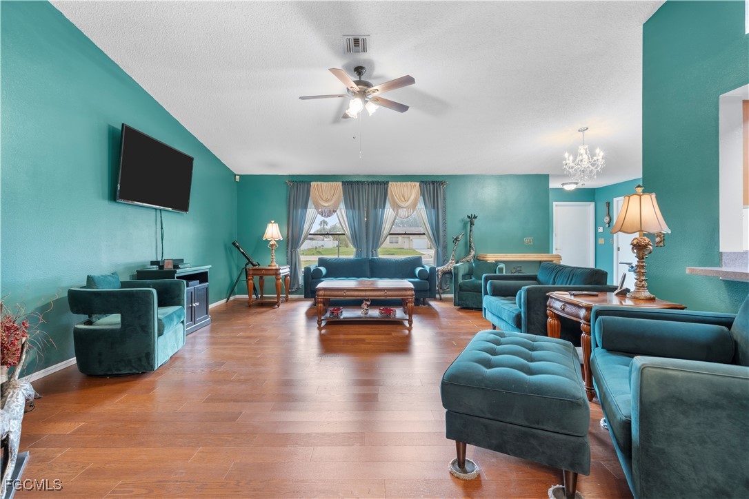 3 Bed Pool Home for Sale in North Port, photo 6