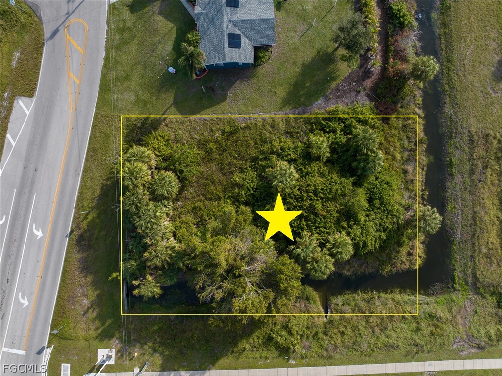 Residential for Sale in Port Charlotte, FL, $27,900 — photo 6