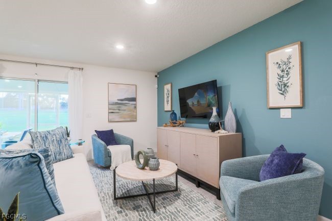 4 Bed SingleFamilyResidence for Sale in Lehigh Acres, photo 6