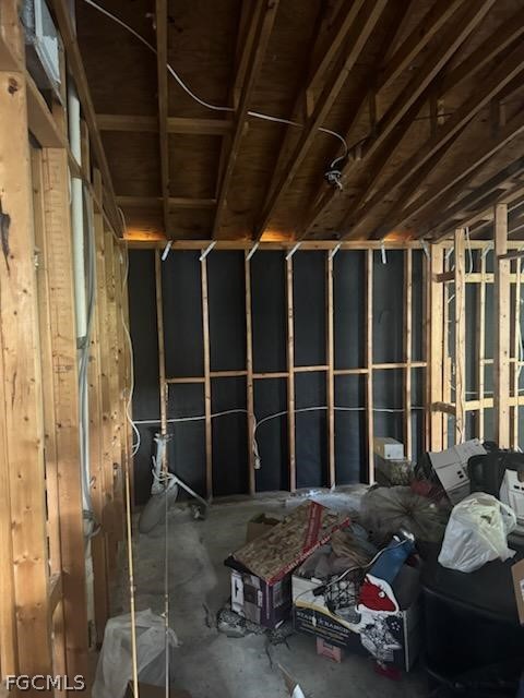 2 Bed SingleFamilyResidence for Sale in Foxmoor Lakes, FL — photo 6