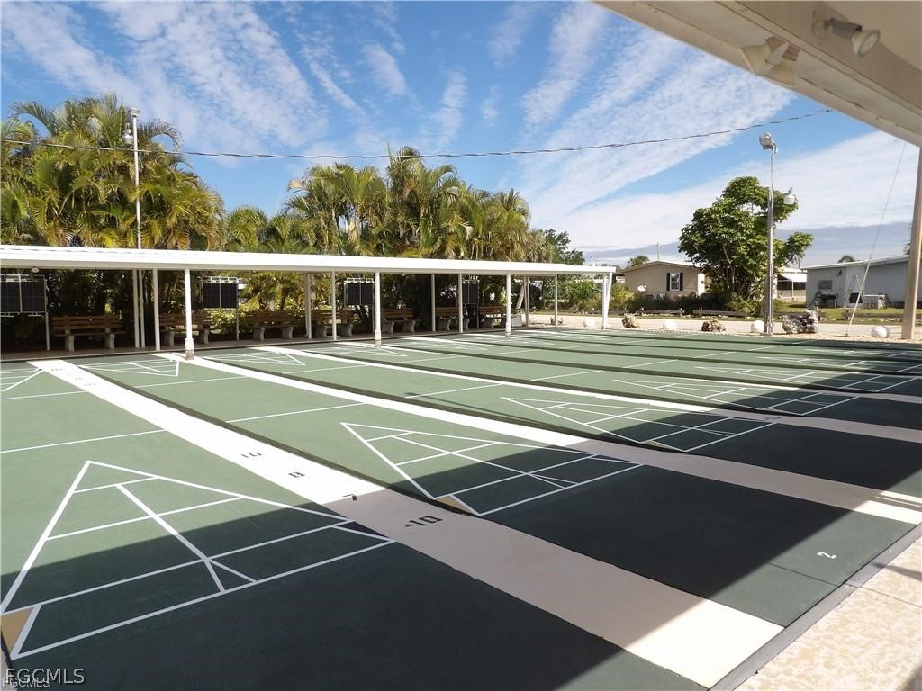 2 Bed ManufacturedHome for Sale in North Fort Myers, photo 6