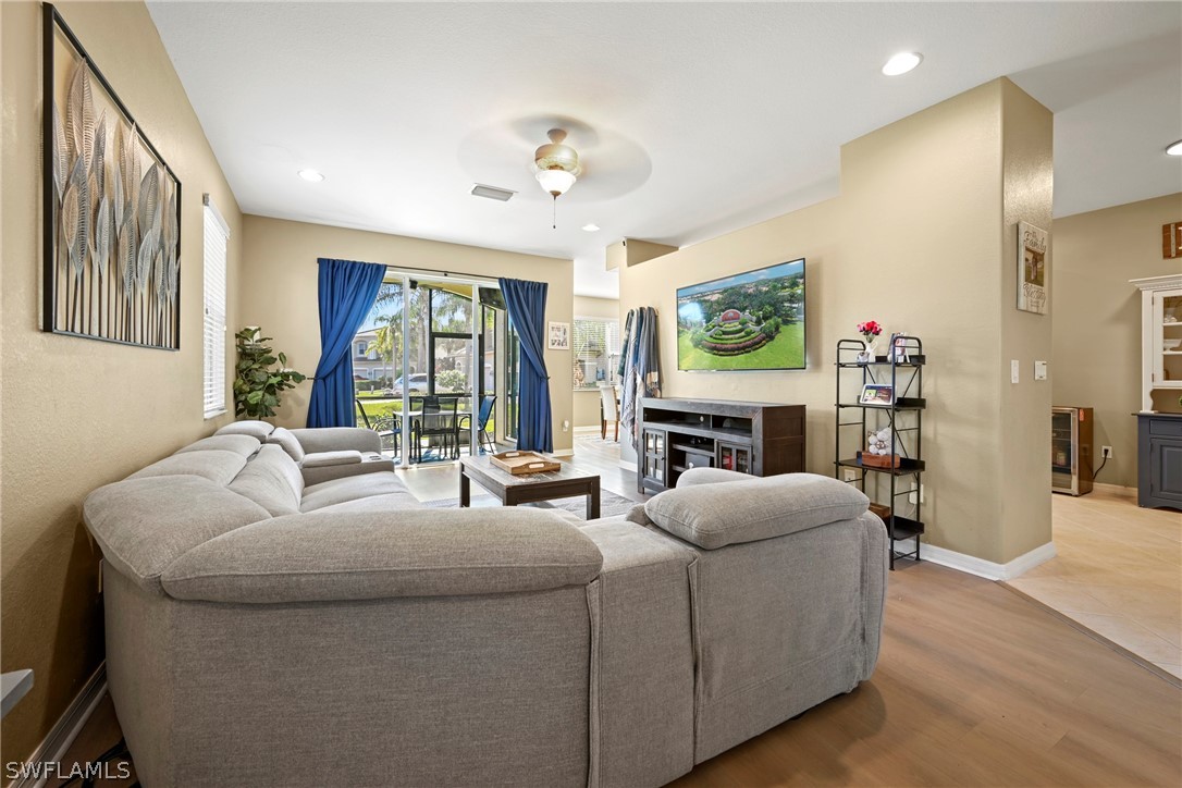 3 Bed Townhouse for Sale in Bella Terra, photo 6