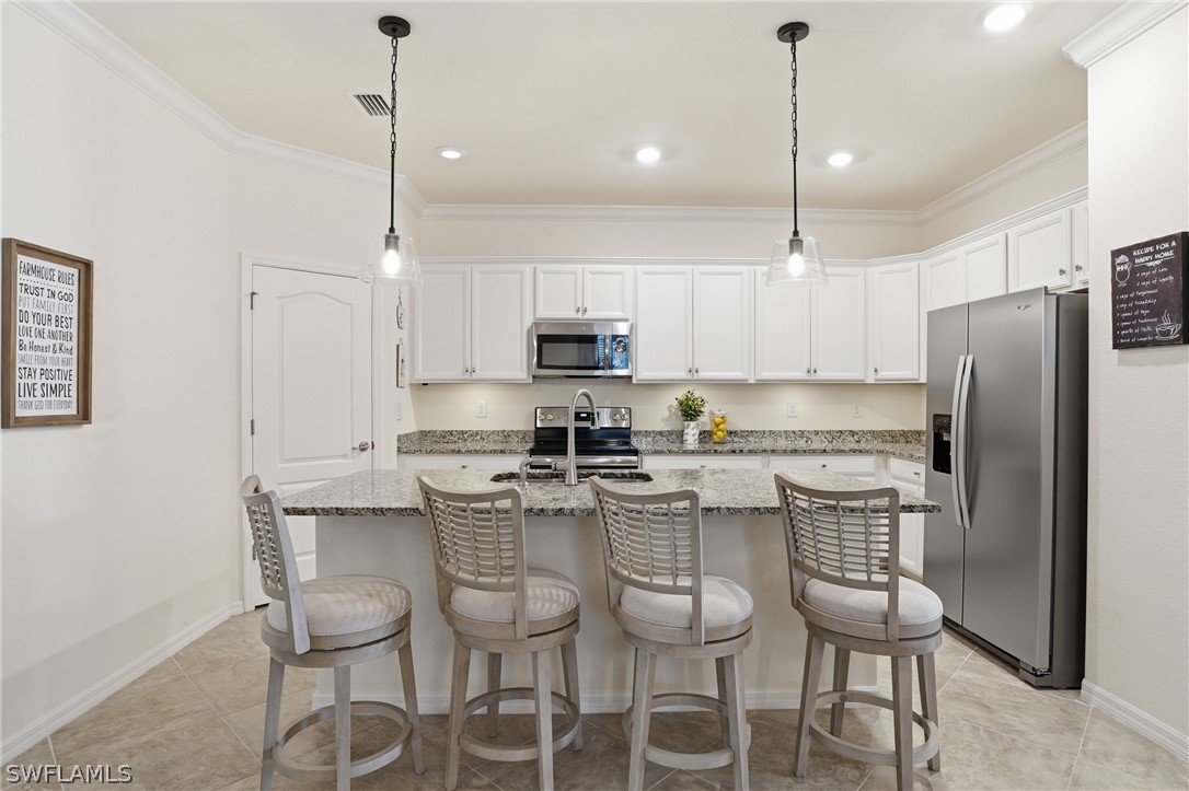 4 Bed SingleFamilyResidence for Sale in Naples, photo 6