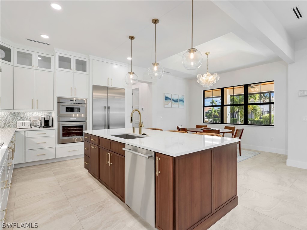 4 Bed Pool Home for Sale in Marco Beach, photo 6
