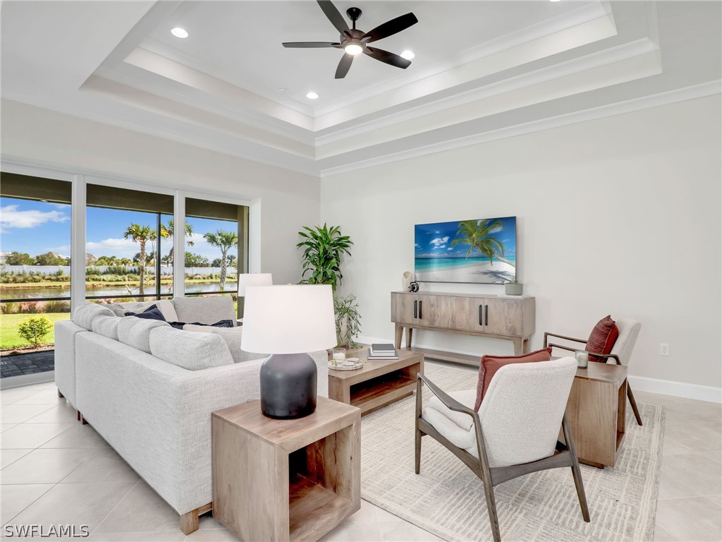 3 Bed Waterfront Home for Sale in Naples, photo 6