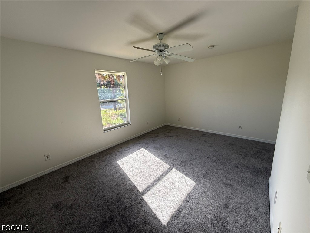 3 Bed SingleFamilyResidence for Sale in Lehigh Acres, FL — photo 6