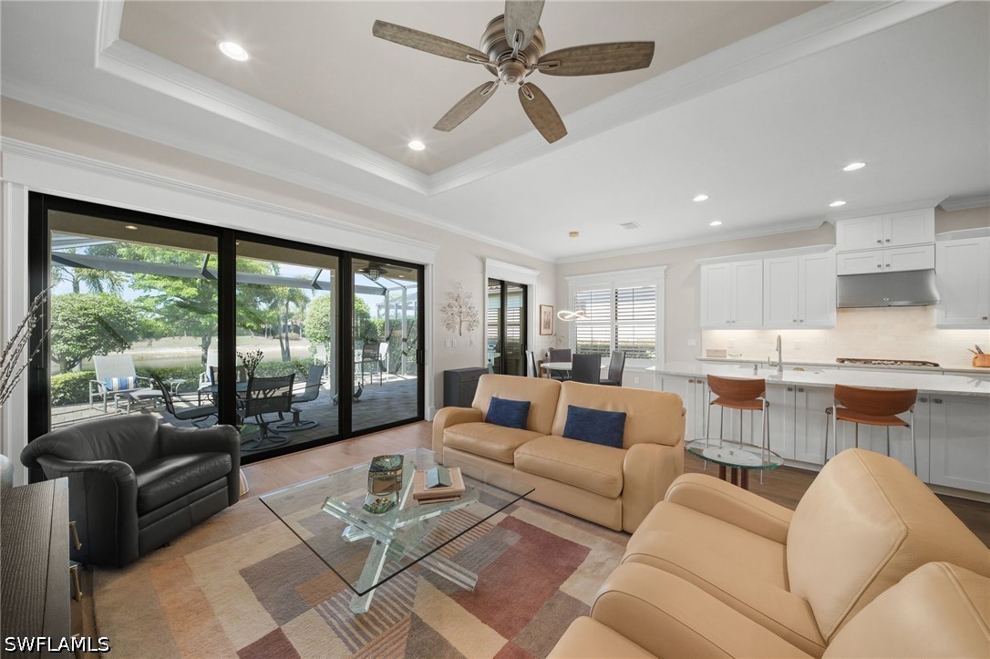 3 Bed SingleFamilyResidence for Sale in Esplanade, photo 6
