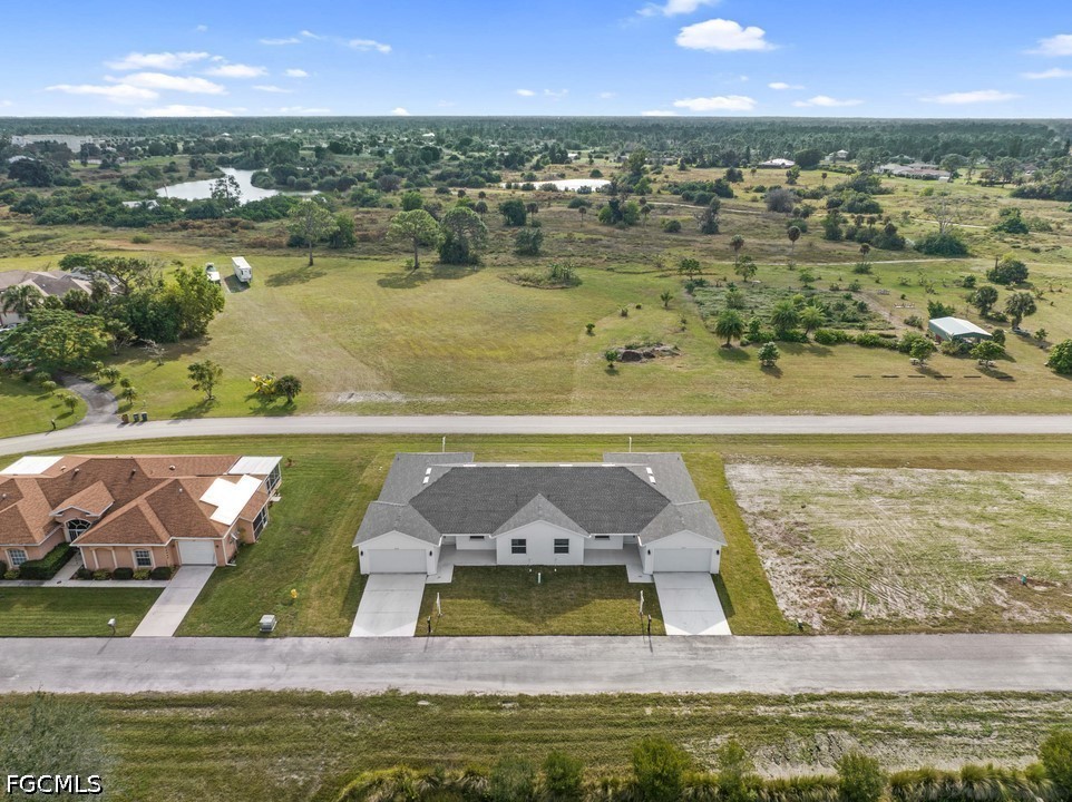 3 Bed Attached for Sale in Mirror Lakes, FL, $250,000 — photo 6