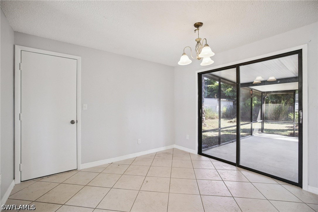 2 Bed SingleFamilyResidence for Sale in San Carlos Park, photo 6