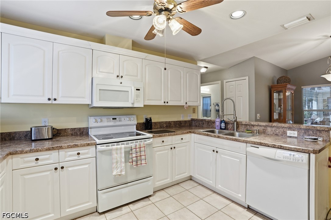3 Bed Pool Home for Sale in San Carlos Park, photo 6