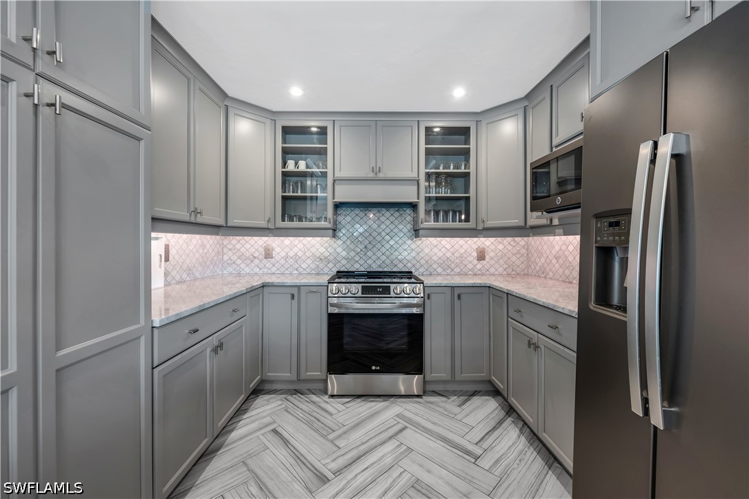 4 Bed Pool Home for Sale in Naples, photo 6
