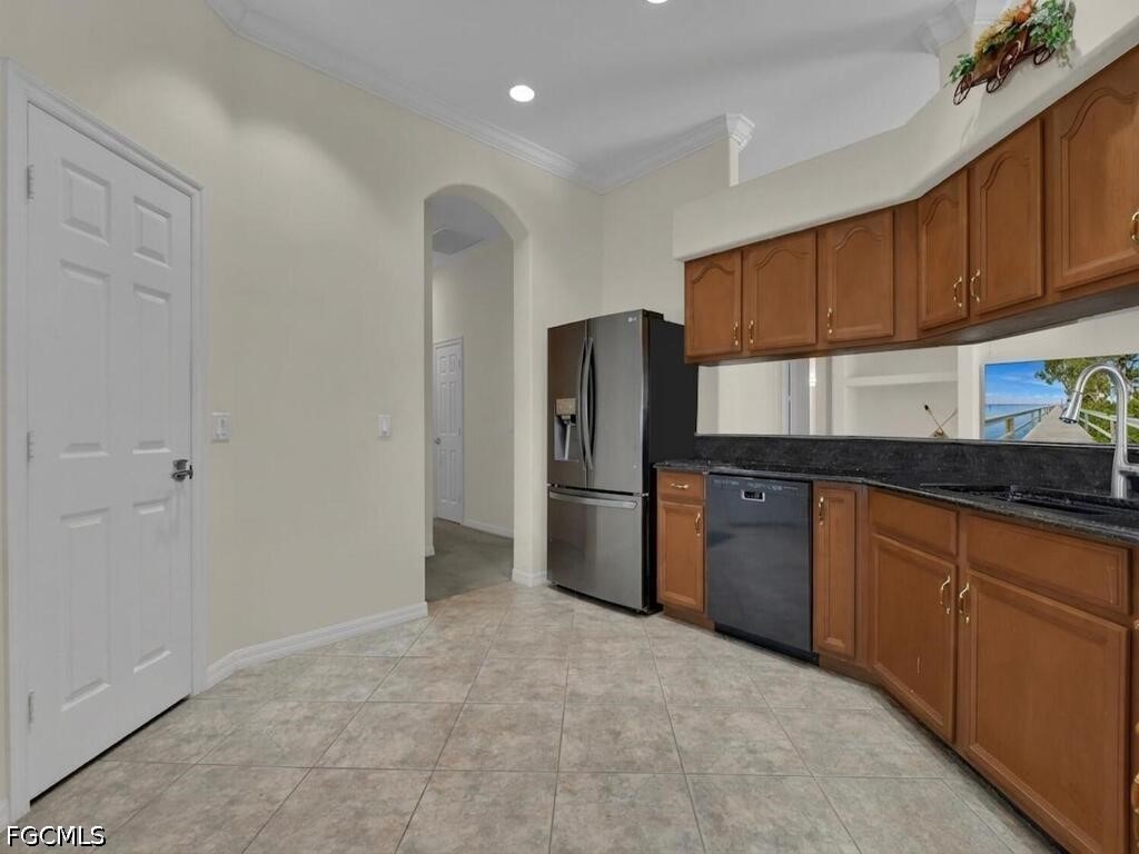 4 Bed Pool Home for Sale in Timber Ridge, photo 6
