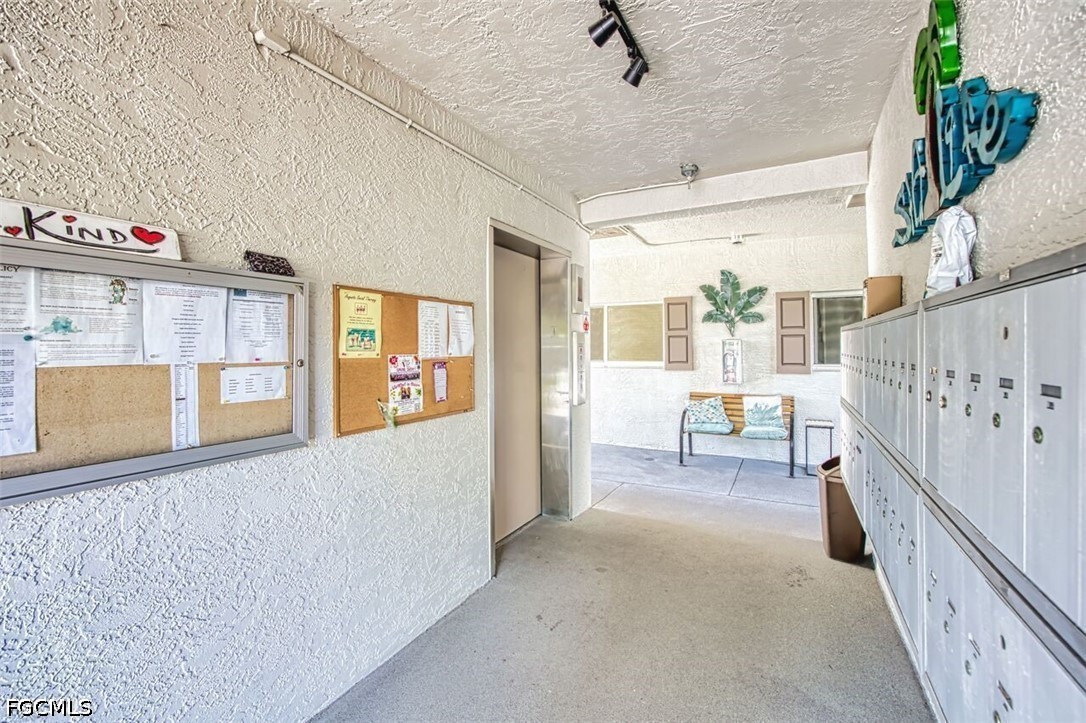 2 Bed Condominium for Sale in Fort Myers, photo 6