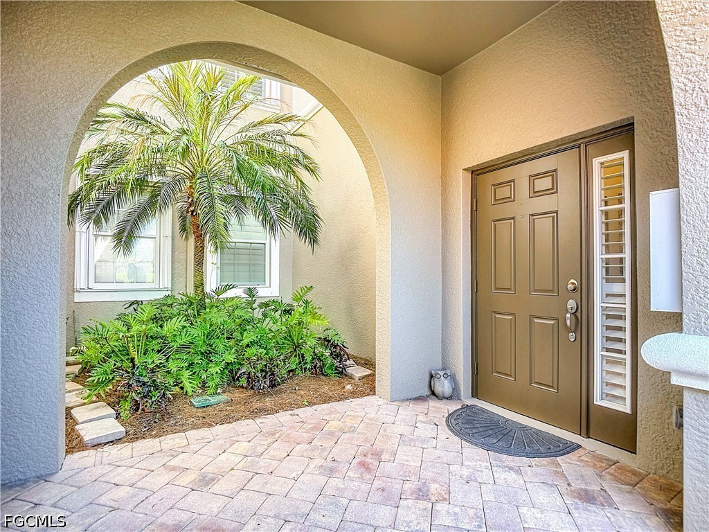 3 Bed Waterfront Home for Sale in Somerset, FL, $465,000 — photo 6