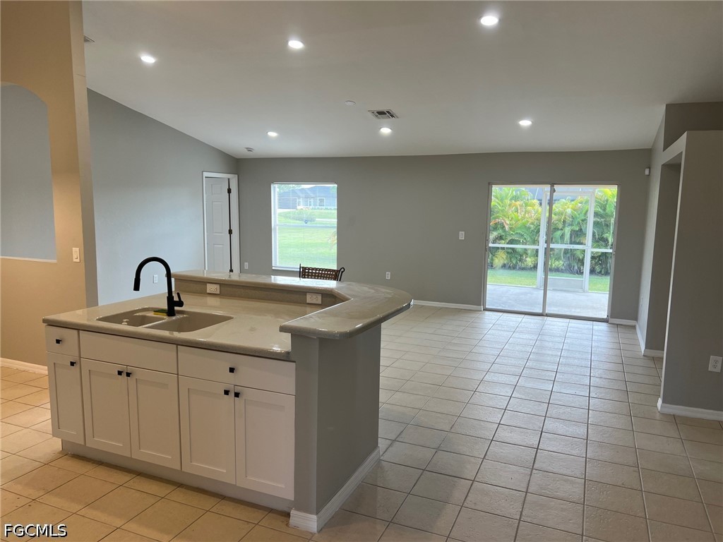 4 Bed SingleFamilyResidence for Sale in Lehigh Acres, FL — photo 6