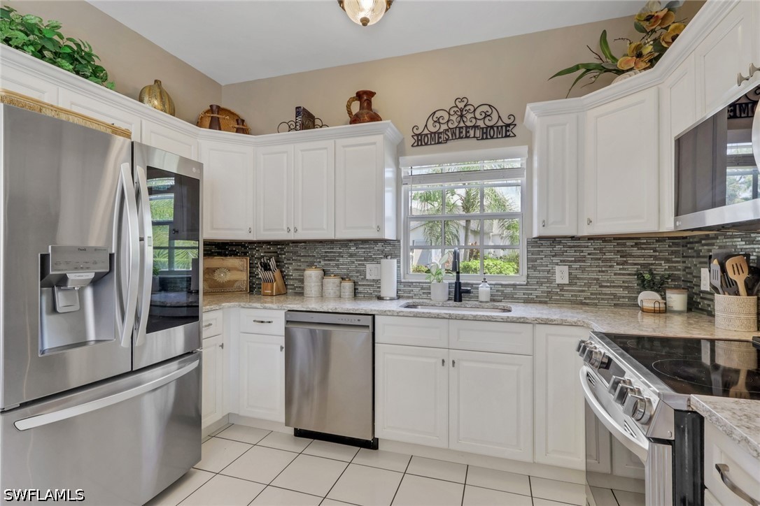 2 Bed SingleFamilyResidence for Sale in Estero, FL, $299,000 — photo 6